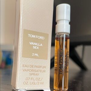 Brand new in box Tom Ford Vanilla Sex Eau de Parfum - 2ml Spray